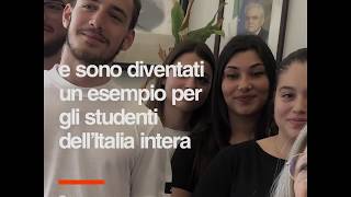 La professoressa ha un malore i suoi studenti le salvano la vita quotSono i miei angeliquot [upl. by Bethezel]