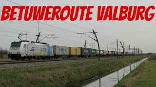 Treinen over de Betuweroute bij Valburg [upl. by Lajes]