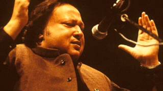 Nusrat Fateh Ali Khan  Aaj Rang Hai Re Maa [upl. by Siryt582]