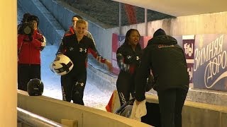 FIBT  Womens Bobsleigh World Cup 20132014  Igls Heat 2 [upl. by Ettenotna]