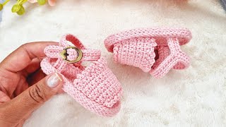 Sandalinha Mel  fio amigurumi  9 cm  1 a 3 mesesEasy and quick to weave baby shoes [upl. by Quintessa265]