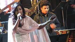 Deewani Mastani Shreya Ghoshal Live Bajirao Mastani [upl. by Letnoj]