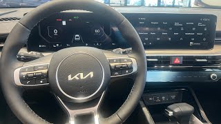 2025 Kia K5 interior display features [upl. by Hertberg]