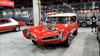 Hey Hey Were the Monkees Rolling Into the 2018 Mecum Harrisburg [upl. by Eical]