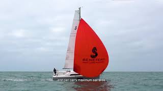 Oceanis 301  Video 1  Plans de voilure et Tirants deau  Draught and sails [upl. by Grosz]