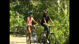 Raw Video Obama takes family biking [upl. by Eigla]