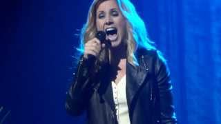 Lara Fabian quot La vie est làquot 171113 [upl. by Ingrim]