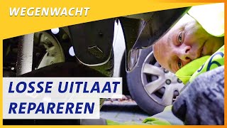 Een loszittende uitlaat repareren met 2 slangklemmen  Wegenwacht vlog [upl. by Whitebook878]