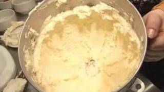 How To Prepare Coconut Buttercream Frosting [upl. by Alyakcim]