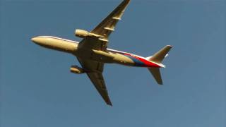 Malaysian Airlines 777200ER  Perth Airport HD [upl. by Elaine]