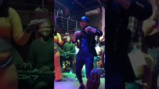 ELAGE DIOUF AU SOIRÉE DE SIDY DIOP 😂😂💪🏾🇸🇳 [upl. by Herrah693]