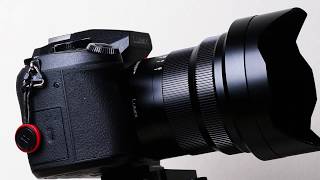 A Look At The Panasonic 818mm f284 Zoom Lens For Micro Four Thirds Cameras [upl. by Alset]