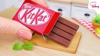 OldFashioned Vintage KITKAT Cake Retro Indulgence Cake Decorating Ideas  Mini Bakery [upl. by Ashford921]