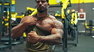 CHEST amp SHOULDERS⚡️A full week of training EP 1 [upl. by Oakman268]