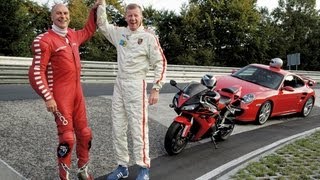 Porsche GT2 gegen Honda CBR 1000  Auto gegen Motorrad [upl. by Rohpotsirhc]