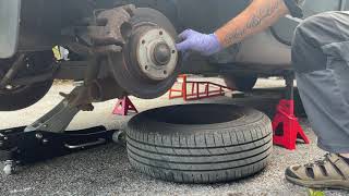 Renault fluence rear brake discs replacement [upl. by Audley]