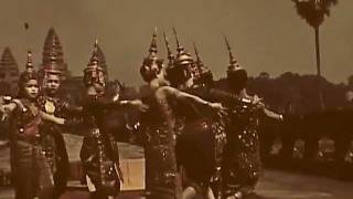 Cambodian temple dance in Angkor Wat 1945wmv [upl. by Dody]