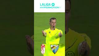 🧱Alfonso Herrero vuelve a PARAR UN PENALTI granadacf malagacf laligahypermotion [upl. by Kosiur]