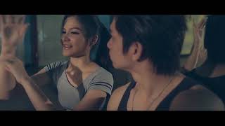 Sai Sai Kham Leng Feat Eint Chit အပြာရောင်လမ်းခွဲ  A Pyar Yaung Lan Khwel Music Video [upl. by Pillihp]