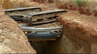 WOW Dangerous Heavy Equipment Excavator Opeartor IDIOTS  Excavator Fail Skills [upl. by Conti174]