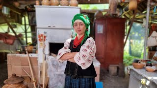 LIFE and FOOD in the Ukrainian Village Cooking the Green Borscht [upl. by Harday]