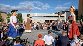 Gigantes de Ansoain go Erraldoiak Navarra Kalejira y bailes [upl. by Pogue]