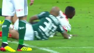 Felipe Melo vs Vinicius Junior Falta Violenta ou Não deixe sua opinião nos comentários [upl. by Ellasal805]