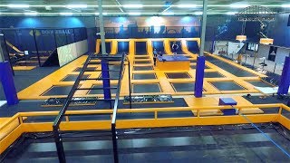 Een kijkje bij nieuw trampolinepark Jumpsquare Nijmegen [upl. by Yung]