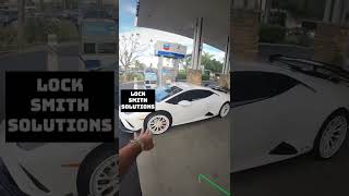 lamborghini huracán se le quedaron las llaves dentro  LockSmith Solutions cerrajero automobile [upl. by Akirahs]