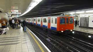 quotMINDTHEGAPquot message in London underground [upl. by Nagn]