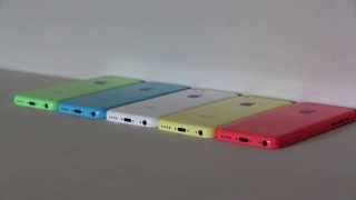 All iPhone 5S amp iPhone 5C Color Options Graphite Champagne Red Green Blue White Yellow [upl. by Olpe]