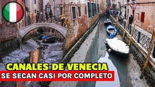 Mira Como El Mar se Retira de los Puertos y Los canales de Venecia Se secan Marea Baja en Italia [upl. by Garrity273]