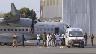 Sénégal  au moins 10 blessés dans laccident dun Boeing 737 [upl. by Anyl474]