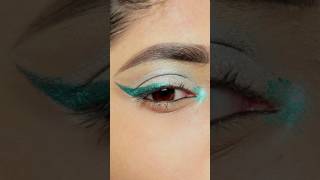 5 MINUTE Silver Smokey Eye Tutorial  Eye makeup tutorial for beginners  Spotlight eye makeup look [upl. by Hamnet]