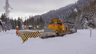 Neige et trains au Lioran Cantal Auvergne  Snowplow trains in France  Janvier 2023 [upl. by Ahtnicaj]