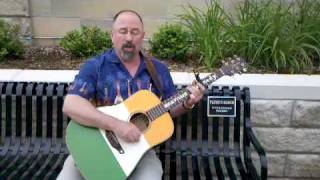 Seamus Kennedy sings The Old Sow on Floyds Bench [upl. by Dorene442]