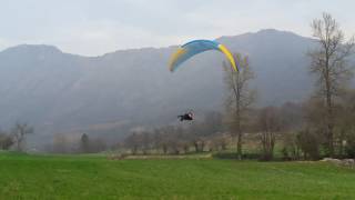 Parapendio da Punta Almana a Portole fraz di Sale Marasino sul Lago di Iseo [upl. by Ahsitram]