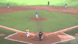 Elián Herrera casi mata al pitcher para empujar la 4ta vuelta [upl. by Kabab]