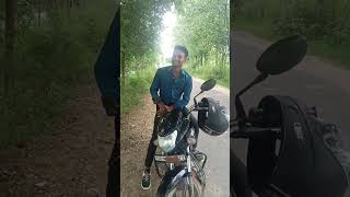 chal unke liye kuch lete chale video  short song [upl. by Berhley]