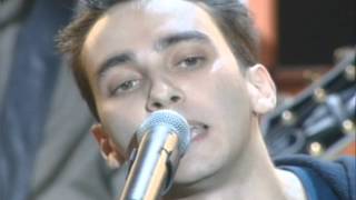 Saez « Jeune et con » Les Victoires de la Musique 2001 [upl. by Broderick]