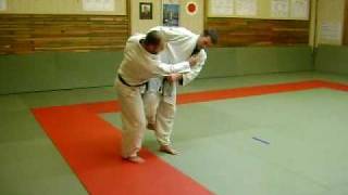 Ouchi Gari to Harai Goshi with over gripAVI [upl. by Kcerred]