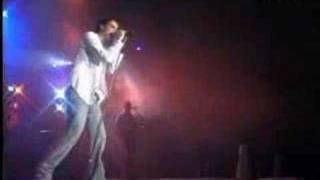 Gareth Gates Suspicious Minds Performance [upl. by Qidas222]