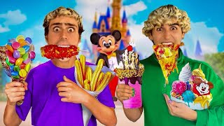 Mangiamo Solo Cibo Di DISNEYLAND Per 24 Ore 😱 primo disneyland al mondo [upl. by Llevert]