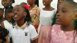 Sylvain AKOUALA chant des Enfants de lécole de dimanche Tabernacle de Zabulon [upl. by Berardo530]