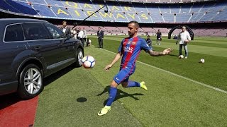 Paco Alcacer skills during his presentation as a FC Barcelona player at Camp Nou [upl. by Robertson]