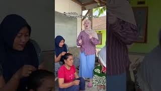 Kalau aku diemquot saja kasian tetangga aku😄 fyp cerita lucu rusia videohumor iburumahtangga [upl. by Reddin]