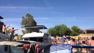 Lake Havasu Houseboat In The Channel [upl. by Rihat]