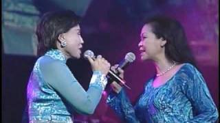 Khanh Ly amp Thanh Tuyen duet LIVE concert in San Jose California [upl. by Arries144]