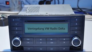 VW T5 Radio Delta ausbauen  remove [upl. by Rajiv327]