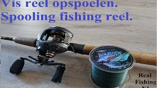 Vis molen  reel op spoelen met gevlochten lijn  howto Spooling fishing reel with braided line [upl. by Uwkuhceki]